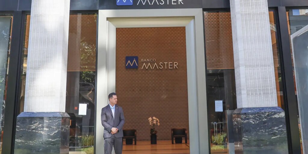 Operação da PF mira negócio entre PreviPaulista e Banco Master